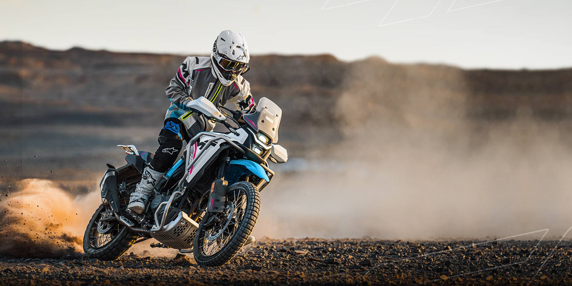 CF MOTO 450MT